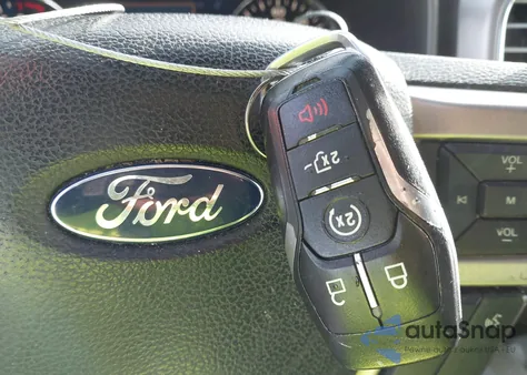 2015 Ford F-150 Platinum из США, поврежденный, VIN 1FTEW1CF8FFC93436